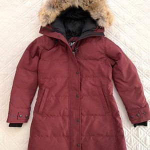 CANADA GOOSE Shelburne Parka Fusion Fit,  Elderberry color, Size L, Style 3802LA